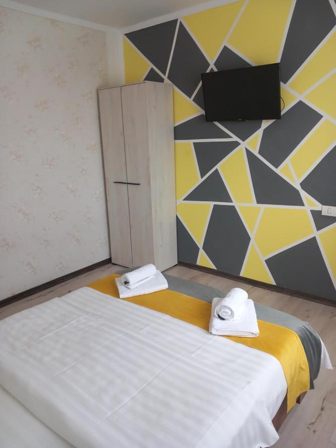 Vila Davison Târgu Jiu Exteriör bild